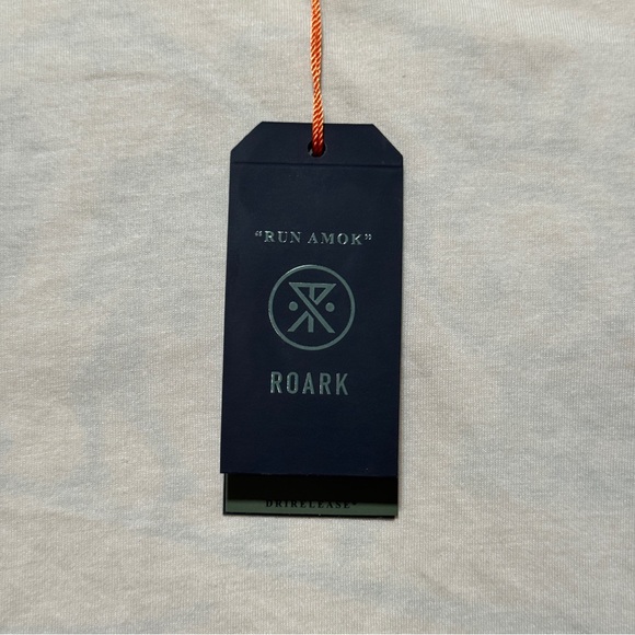 Roark Run Amok Public Lands Mathis Natural Tan T-Shirt Men's Size Medium - Picture 6 of 13